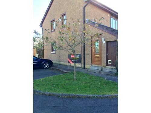 2 bed 1st Floor Flat for rent in Wishaw. From Rent Locally - Hamilton