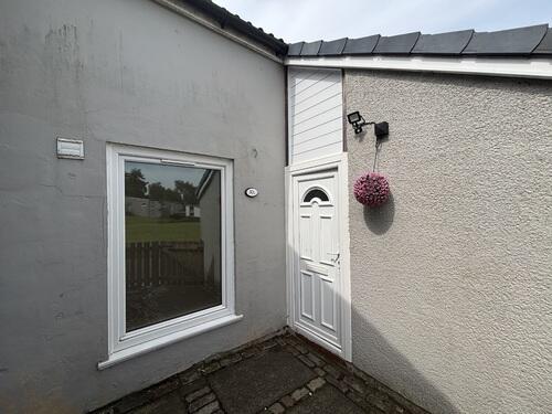 3 bed Mid Terraced House for rent in Cumbernauld. From Rent Locally - Hamilton