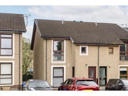 1 bed 1st Floor Flat for rent in Polmont. From Rent Locally - Hamilton