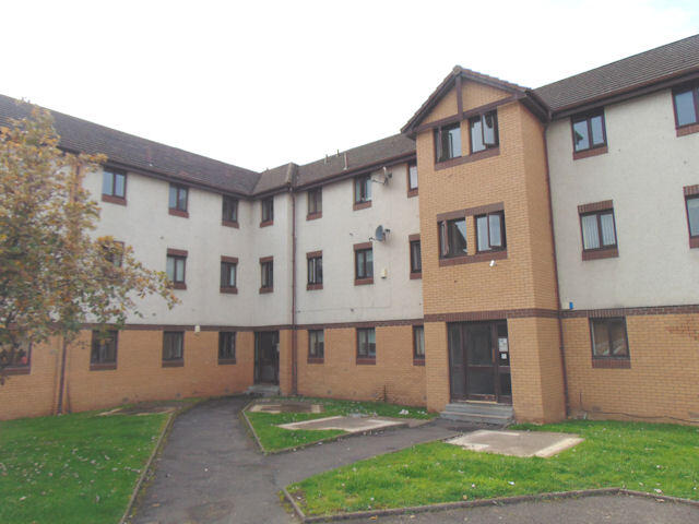 2 bed 1st Floor Flat for rent in Hamilton. From Lets Let - Hamilton