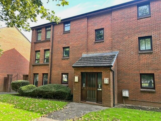 2 bed 1st Floor Flat for rent in Rutherglen. From Lets Let - Hamilton