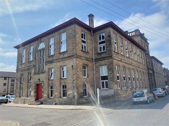 2 bed Duplex for rent in Rutherglen. From Lets Let - Hamilton
