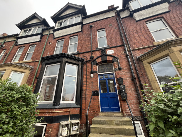 6 bed Semi-Detached House for rent in Leeds. From Right Let Leeds