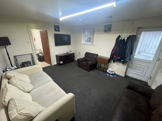 3 bed Flat for rent in Leeds. From Right Let Leeds