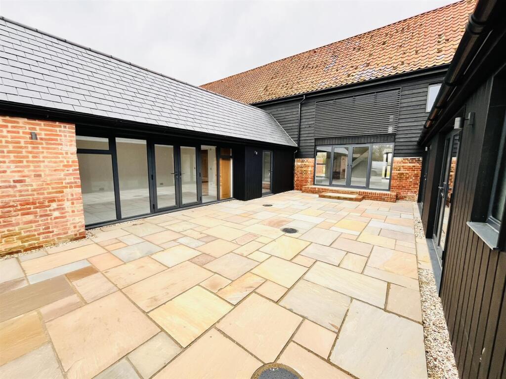 4 bed Barn Conversion for rent in Framsden. From Clarke and Simpson - Framlingham 4 bed Barn Conversion for rent in Framsden. From Clarke and Simpson - Framlingham