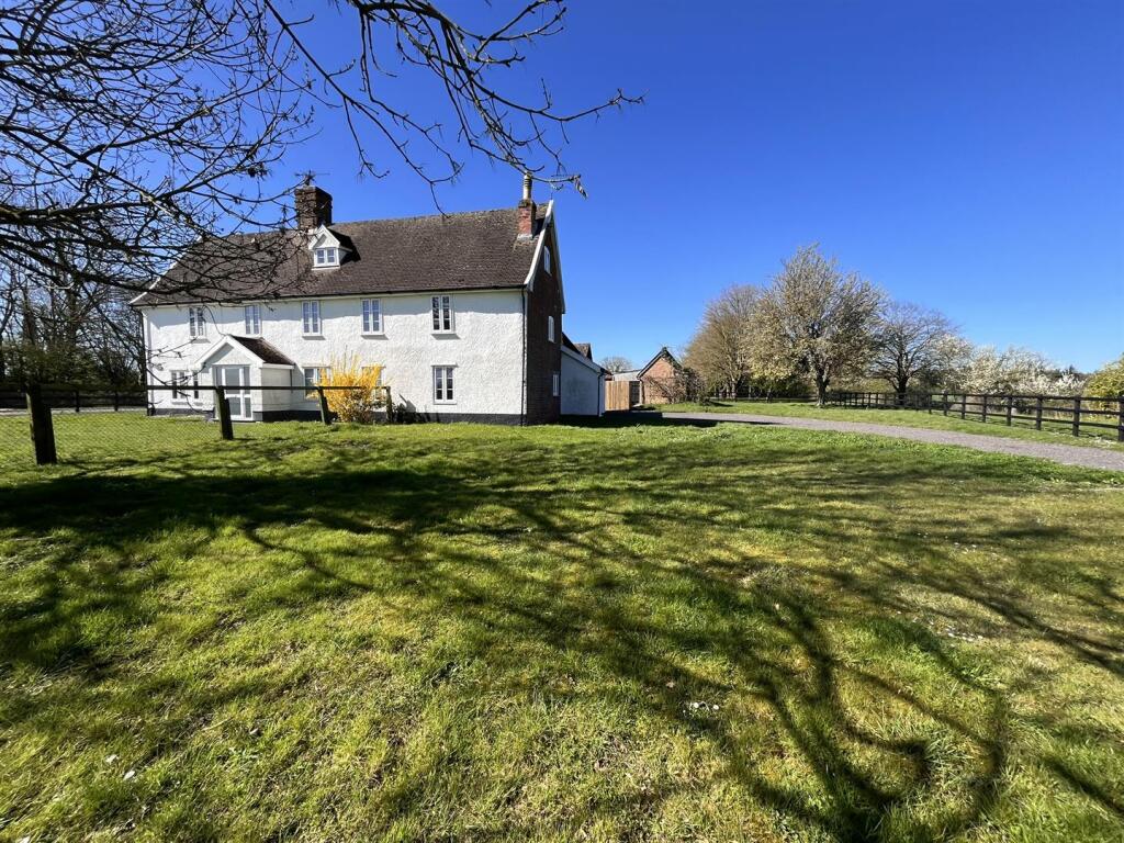 3 bed Semi Detached for rent in Badingham. From Clarke and Simpson - Framlingham