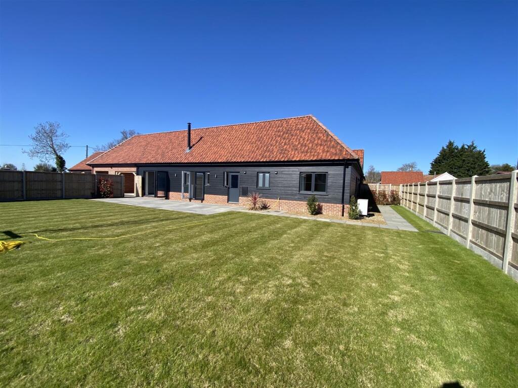 3 bed Barn Conversion for rent in Laxfield. From Clarke and Simpson - Framlingham