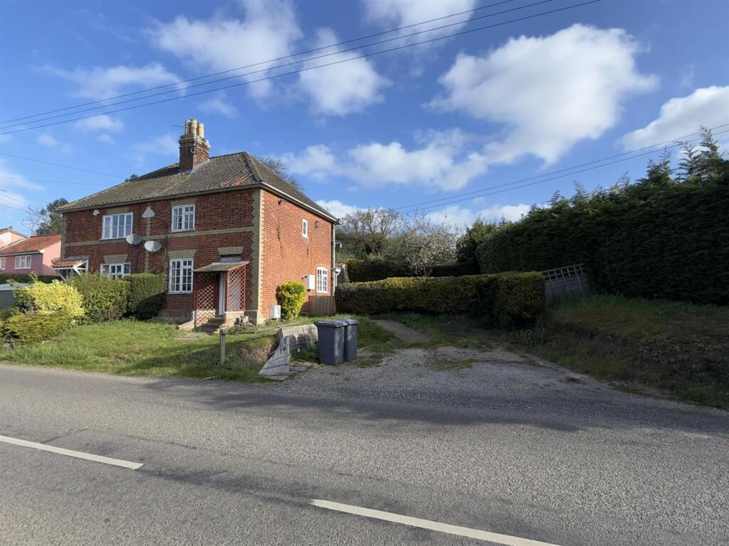 3 bed Semi Detached for rent in Campsea Ashe. From Clarke and Simpson - Framlingham