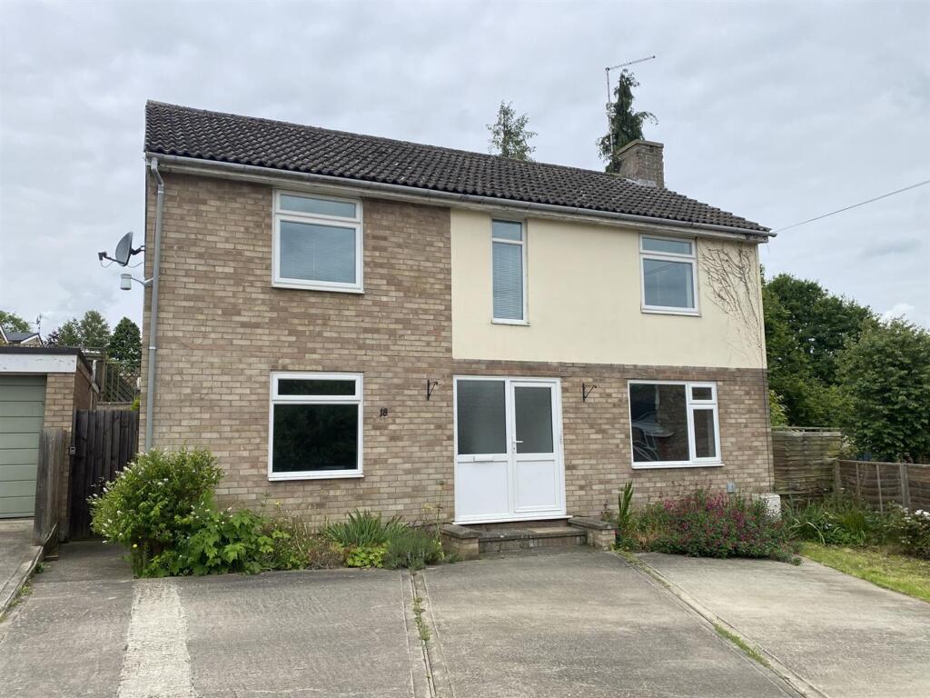 4 bed Detached for rent in Bury St Edmunds. From Clarke and Simpson - Framlingham