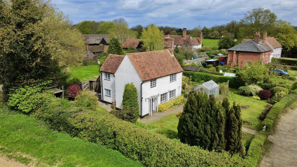 3 bed Cottage for rent in . From Clarke and Simpson - Framlingham