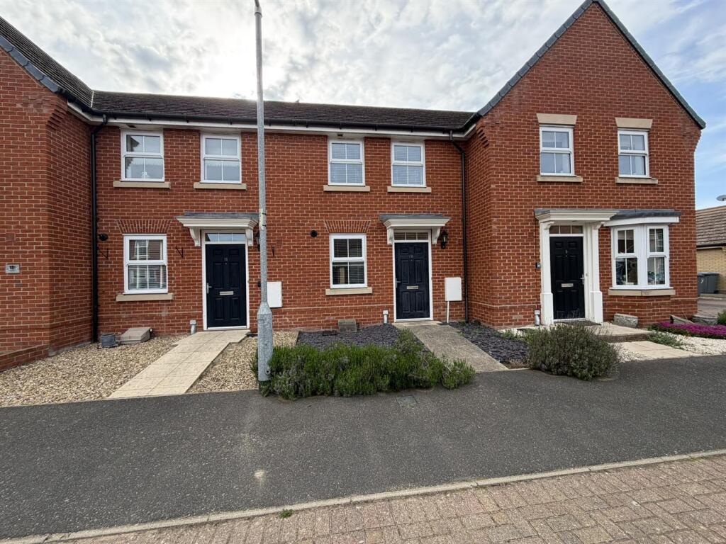 2 bed Mid Terraced House for rent in Kelsale. From Clarke and Simpson - Framlingham 2 bed Mid Terraced House for rent in Kelsale. From Clarke and Simpson - Framlingham