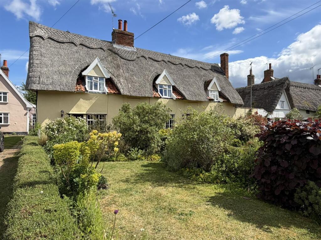 1 bed Cottage for rent in Brandeston. From Clarke and Simpson - Framlingham 1 bed Cottage for rent in Brandeston. From Clarke and Simpson - Framlingham