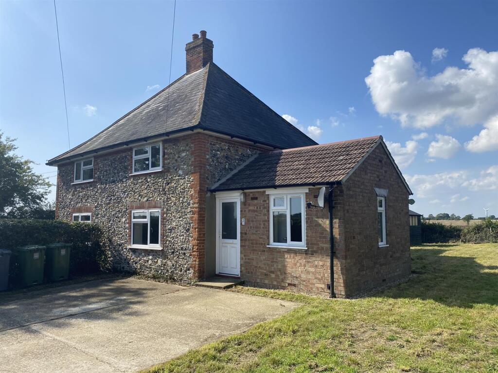 2 bed Semi Detached for rent in Cransford. From Clarke and Simpson - Framlingham 2 bed Semi Detached for rent in Cransford. From Clarke and Simpson - Framlingham