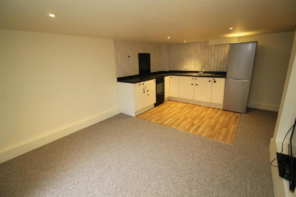 1 bed 1st Floor Flat for rent in Framlingham. From Clarke and Simpson - Framlingham 1 bed 1st Floor Flat for rent in Framlingham. From Clarke and Simpson - Framlingham