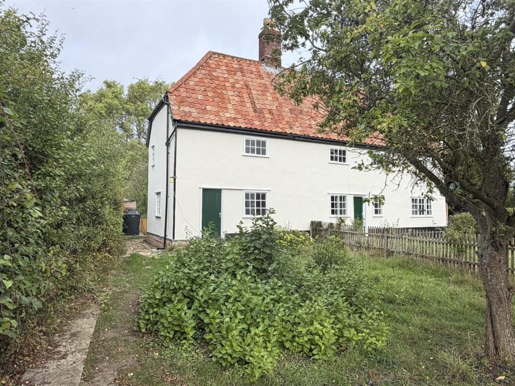 2 bed Semi Detached for rent in Dennington. From Clarke and Simpson - Framlingham
