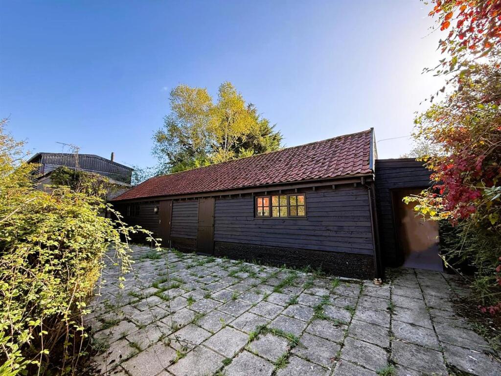 1 bed Barn Conversion for rent in Walpole. From Clarke and Simpson - Framlingham