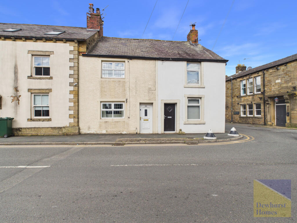 2 bed Mid Terraced House for rent in Ribchester. From Dewhurst Homes - Longridge