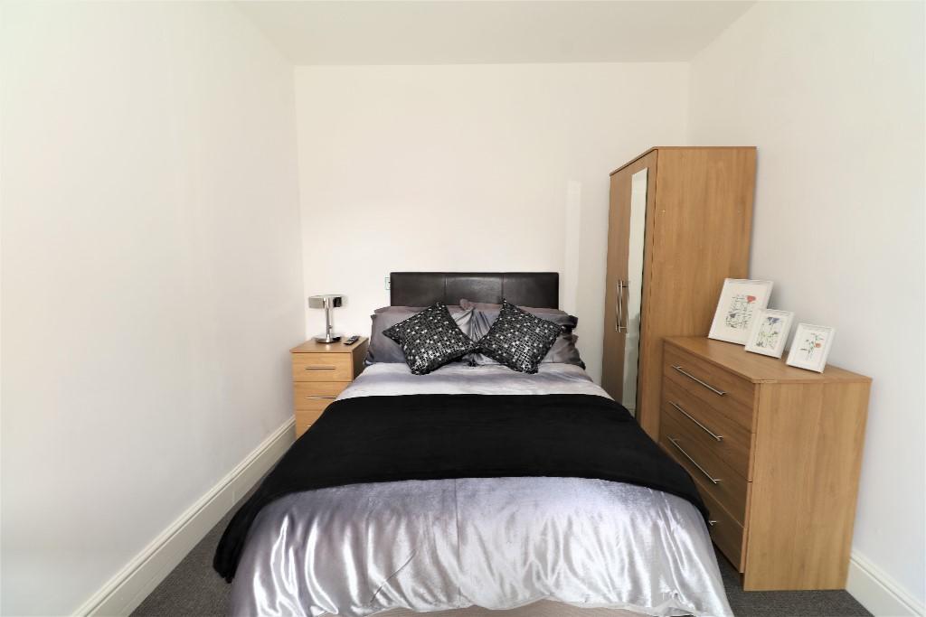 1 bed HMO for rent in Rugby. From Life Investments Estate Agents & Residential Lettings - Rugby