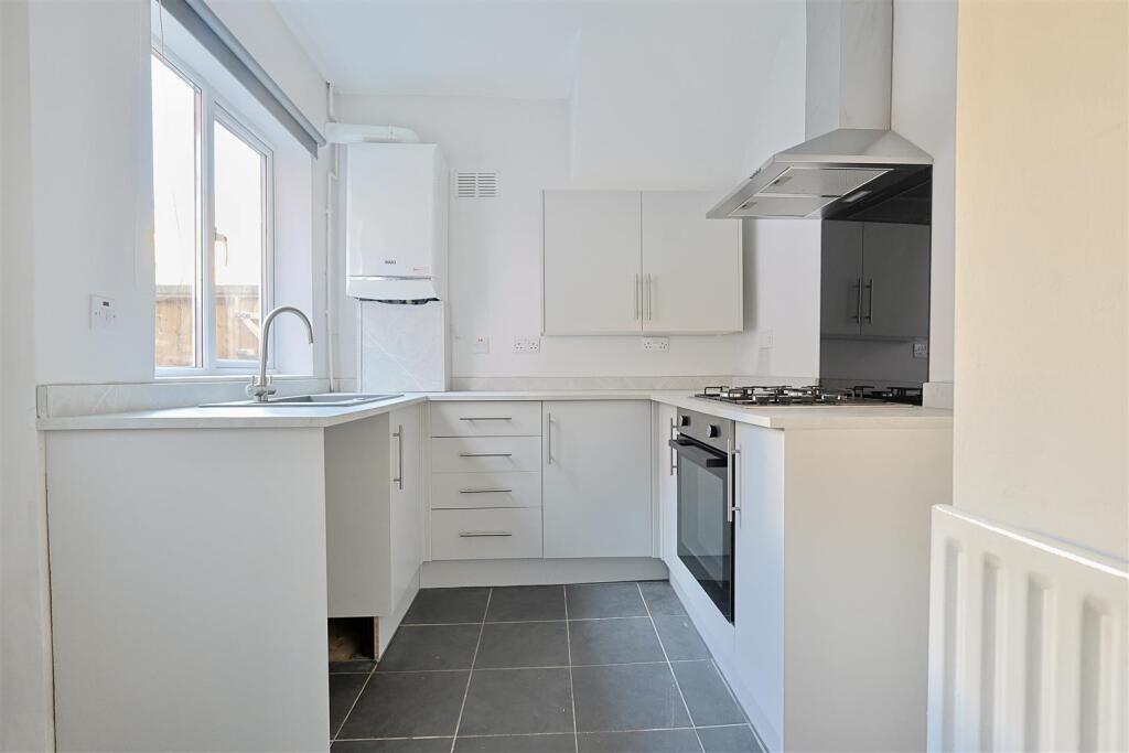 2 bed 1st Floor Flat for rent in Gateshead. From Bowson - Jesmond