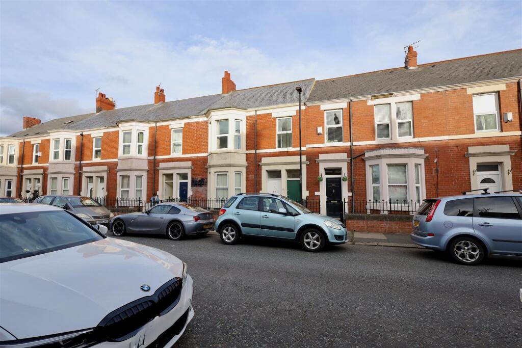 3 bed 1st Floor Flat for rent in Newcastle upon Tyne. From Bowson - Jesmond 3 bed 1st Floor Flat for rent in Newcastle upon Tyne. From Bowson - Jesmond