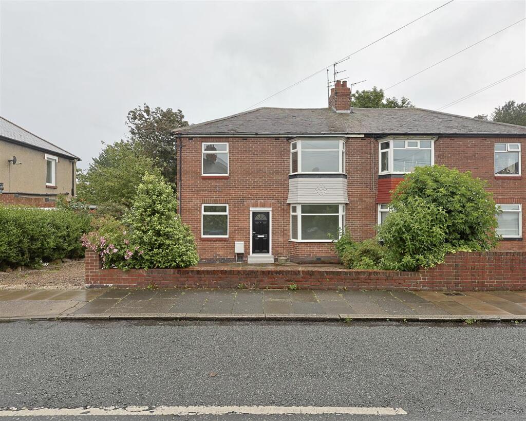 2 bed 1st Floor Flat for rent in Wallsend. From Bowson - Jesmond