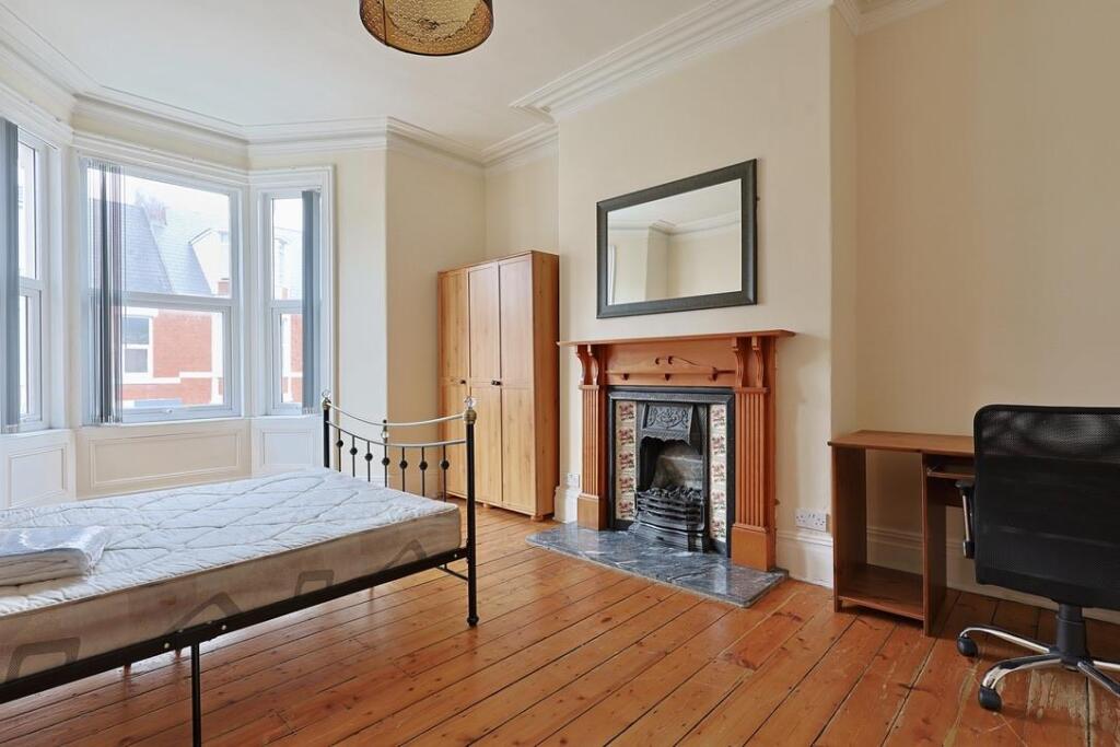 3 bed 1st Floor Flat for rent in Newcastle upon Tyne. From Bowson - Jesmond 3 bed 1st Floor Flat for rent in Newcastle upon Tyne. From Bowson - Jesmond