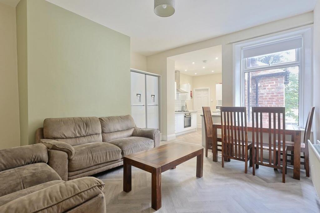 5 bed Annexe for rent in Newcastle upon Tyne. From Bowson - Jesmond 5 bed Annexe for rent in Newcastle upon Tyne. From Bowson - Jesmond