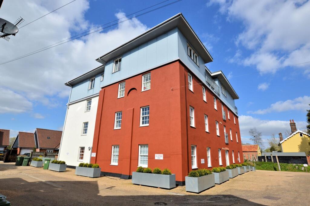 2 bed Apartment for rent in Yaxham. From Sowerbys - Dereham