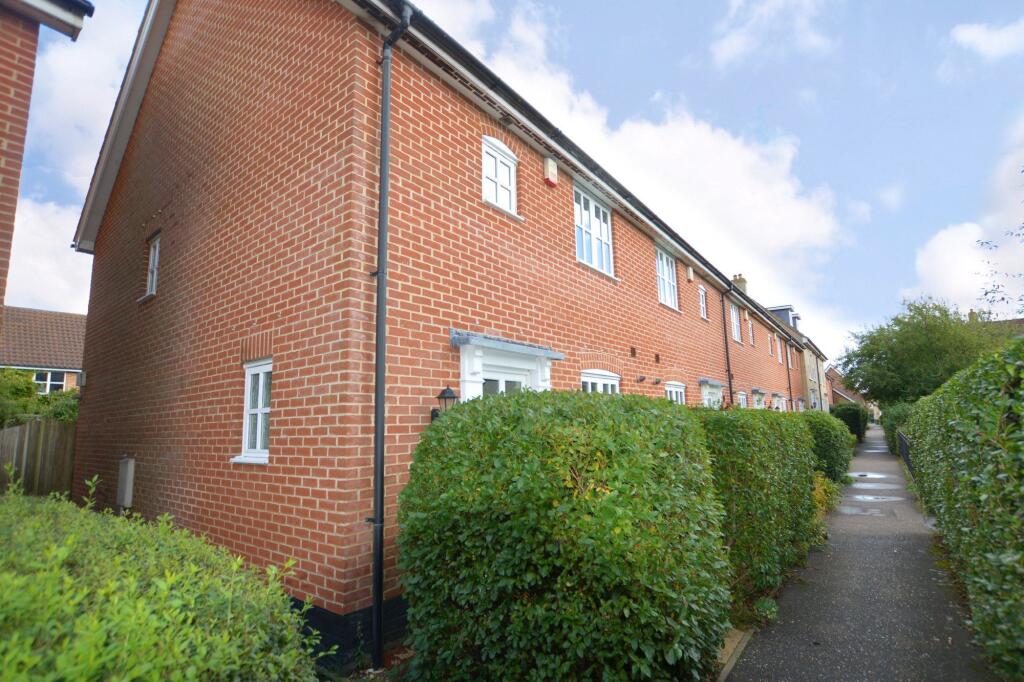 3 bed Detached for rent in Mulbarton. From Sowerbys - Dereham 3 bed Detached for rent in Mulbarton. From Sowerbys - Dereham