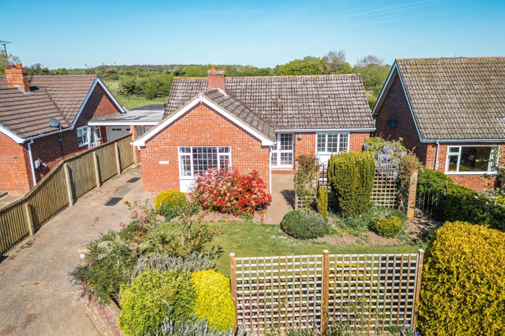 3 bed Detached bungalow for rent in South Creake. From Sowerbys - Dereham 3 bed Detached bungalow for rent in South Creake. From Sowerbys - Dereham