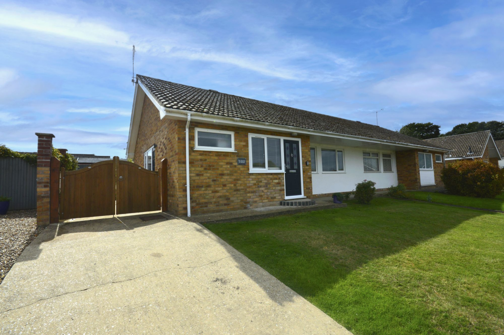 3 bed Semi-detached bungalow for rent in Cromer. From Sowerbys - Dereham 3 bed Semi-detached bungalow for rent in Cromer. From Sowerbys - Dereham