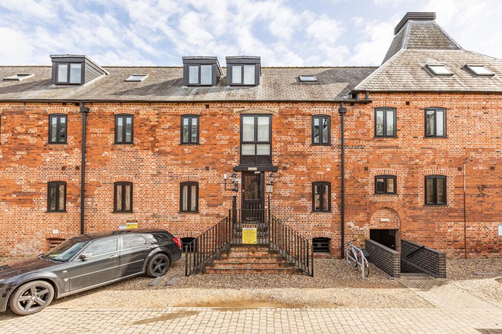 1 bed 1st Floor Flat for rent in Dereham. From Sowerbys - Dereham 1 bed 1st Floor Flat for rent in Dereham. From Sowerbys - Dereham
