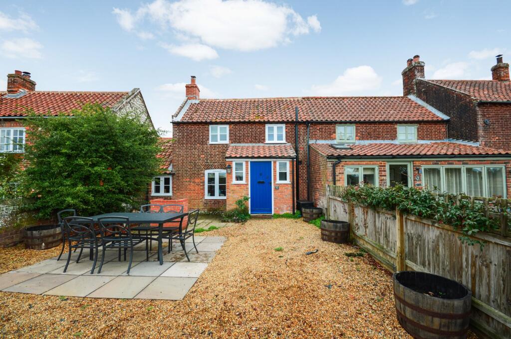 2 bed Mid Terraced House for rent in Burnham Overy Town. From Sowerbys - Dereham 2 bed Mid Terraced House for rent in Burnham Overy Town. From Sowerbys - Dereham