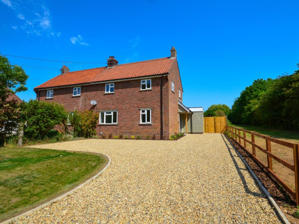 3 bed Semi Detached for rent in Hopton. From Sowerbys - Watton 3 bed Semi Detached for rent in Hopton. From Sowerbys - Watton