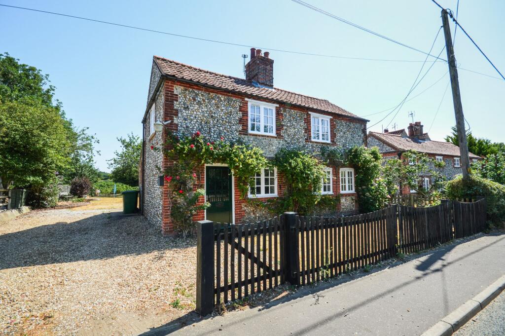 3 bed Cottage for rent in South Pickenham. From Sowerbys - Watton 3 bed Cottage for rent in South Pickenham. From Sowerbys - Watton