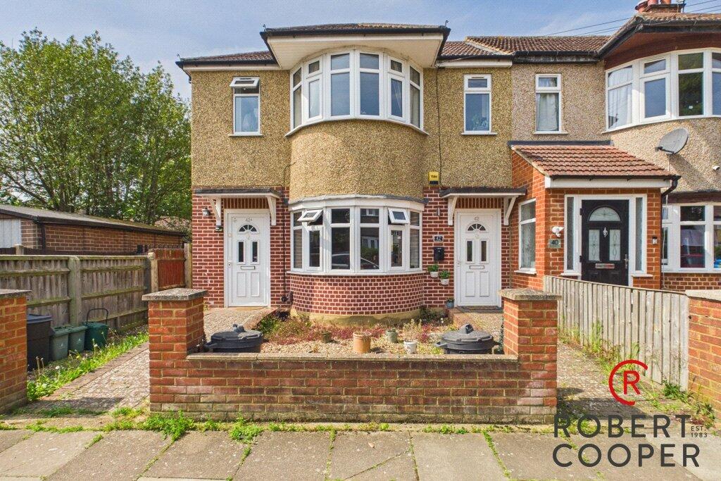 2 bed Apartment for rent in Ruislip. From Robert Cooper and Co 2 bed Apartment for rent in Ruislip. From Robert Cooper and Co