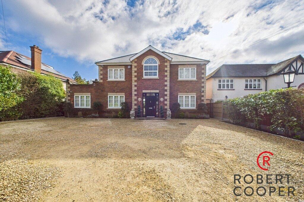 6 bed Detached for rent in New Denham. From Robert Cooper and Co