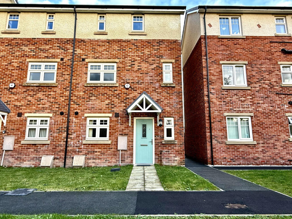3 bed Town House for rent in Broughton. From Dewhurst Homes - Fulwood 3 bed Town House for rent in Broughton. From Dewhurst Homes - Fulwood