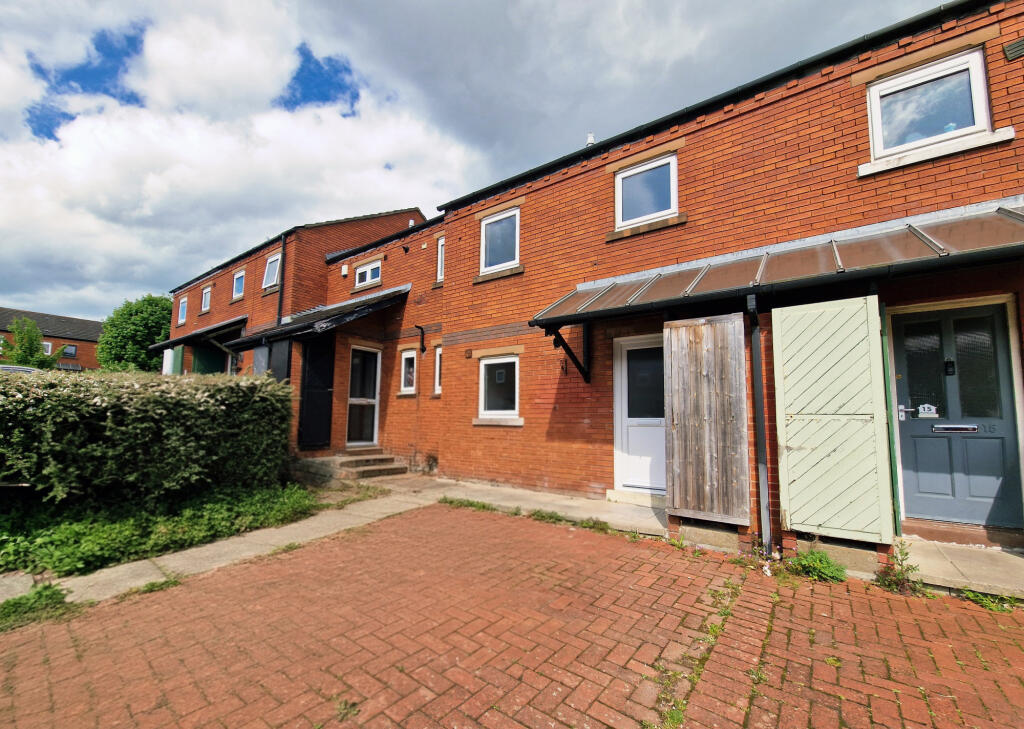 3 bed Mid Terraced House for rent in Preston. From Dewhurst Homes - Fulwood