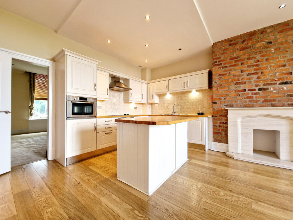 2 bed Apartment for rent in Lower Penwortham. From Dewhurst Homes - Fulwood