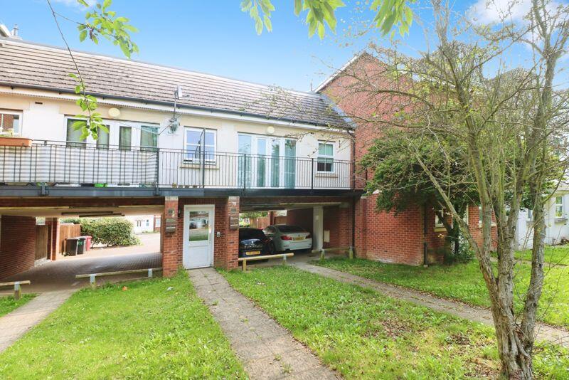 2 bed Annexe for rent in Datchet. From B. Simmons - Langley