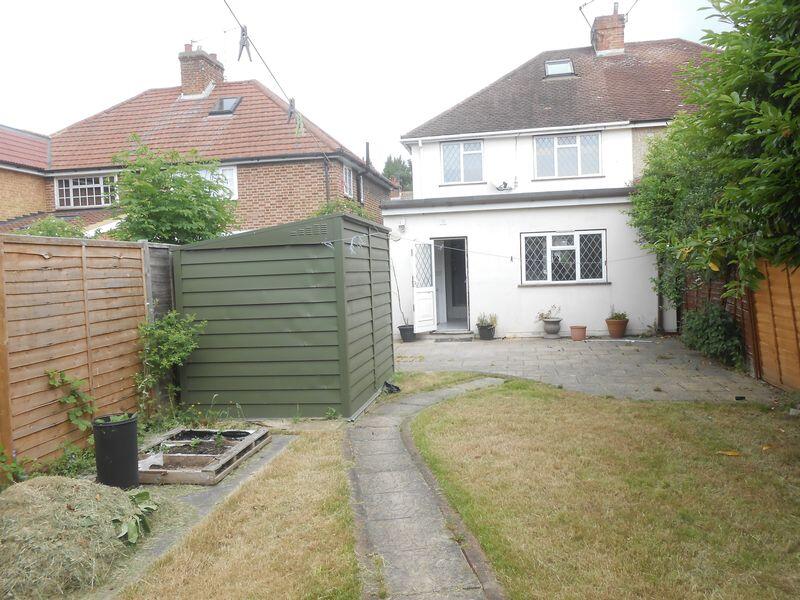 3 bed Semi Detached for rent in Slough. From B. Simmons - Langley