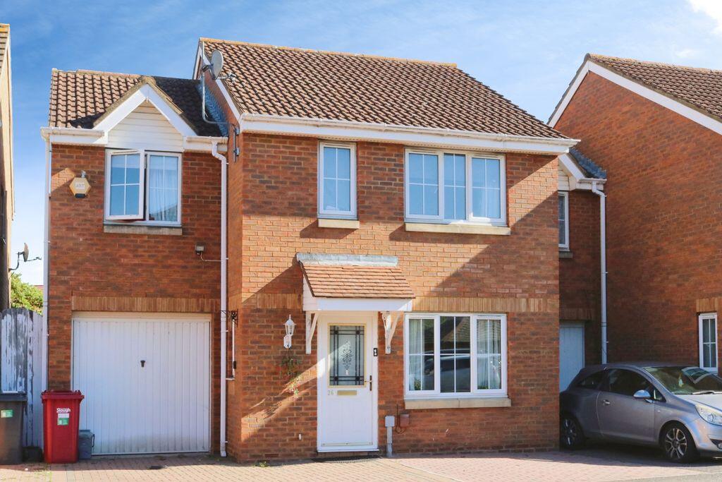 3 bed Detached for rent in Colnbrook. From B. Simmons - Langley