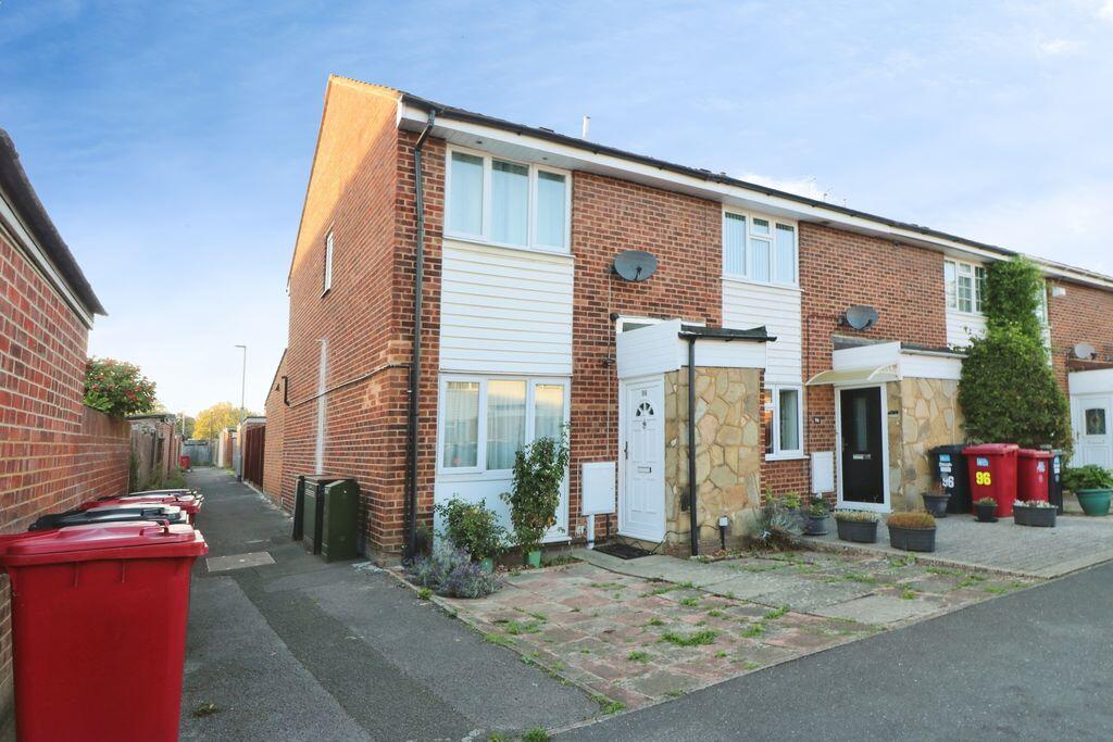 3 bed Mid Terraced House for rent in Colnbrook. From B. Simmons - Langley