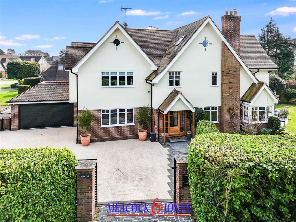 5 bed Detached for rent in Brentwood. From Meacock & Jones - Shenfield