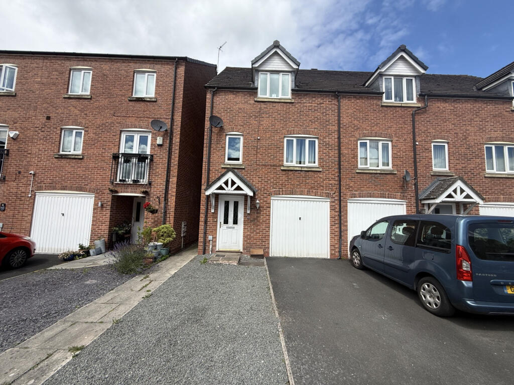 3 bed Town House for rent in Preston. From Dewhurst Homes - Garstang 3 bed Town House for rent in Preston. From Dewhurst Homes - Garstang