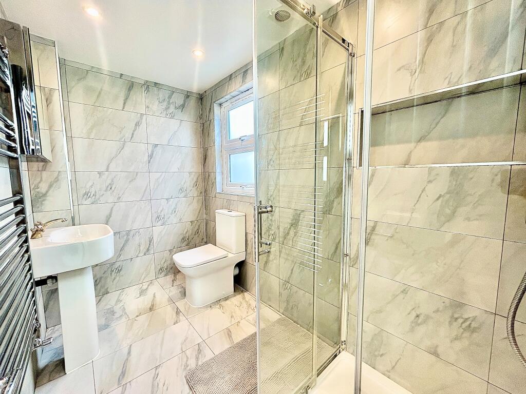 4 bed Detached for rent in Walthamstow. From Bairstow Eves Lettings - Walthamstow