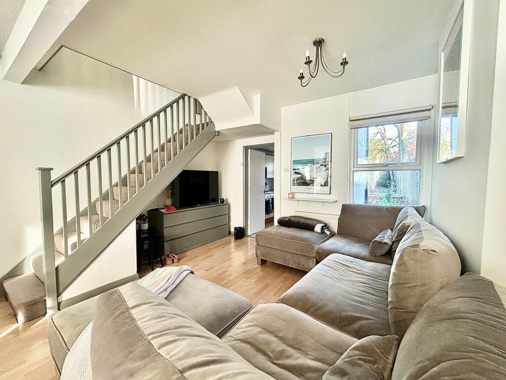 2 bed Detached for rent in Walthamstow. From Bairstow Eves Lettings - Walthamstow