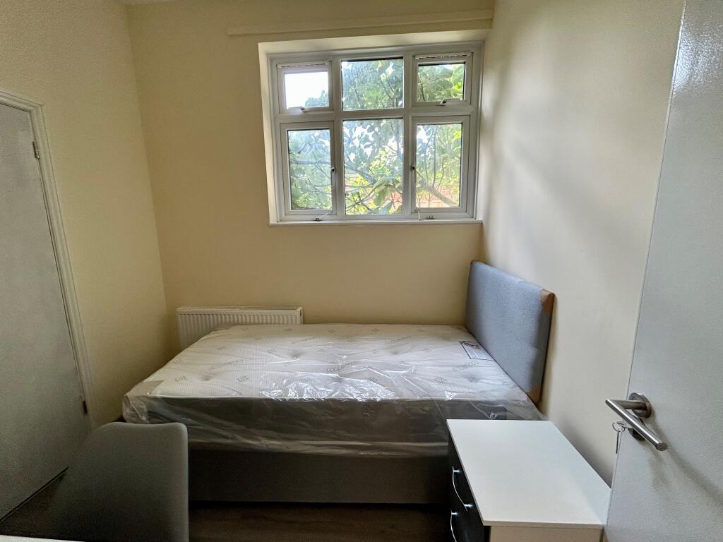 4 bed House Share for rent in Stoke Newington. From Bairstow Eves Lettings - Walthamstow