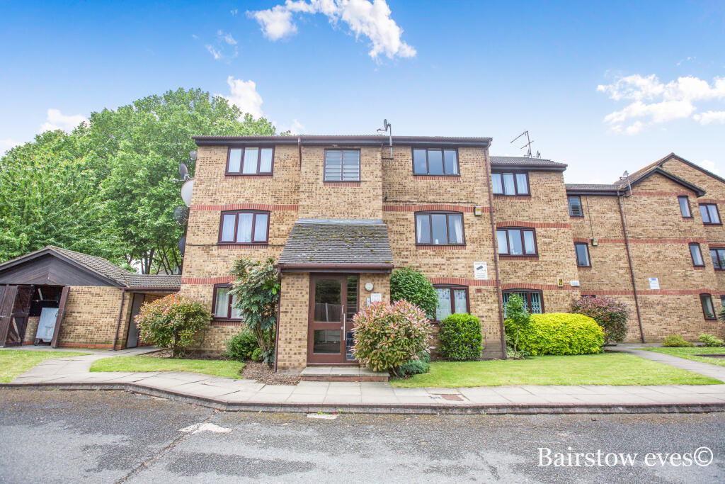 1 bed 1st Floor Flat for rent in Stratford. From Bairstow Eves Lettings - Walthamstow